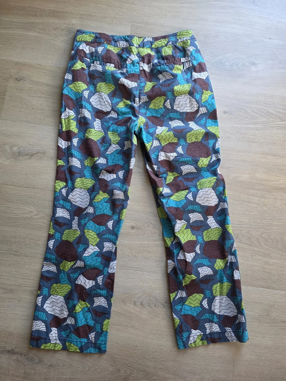 ASOS Multicolor Geometric Print Capris - Picture 5 of 9